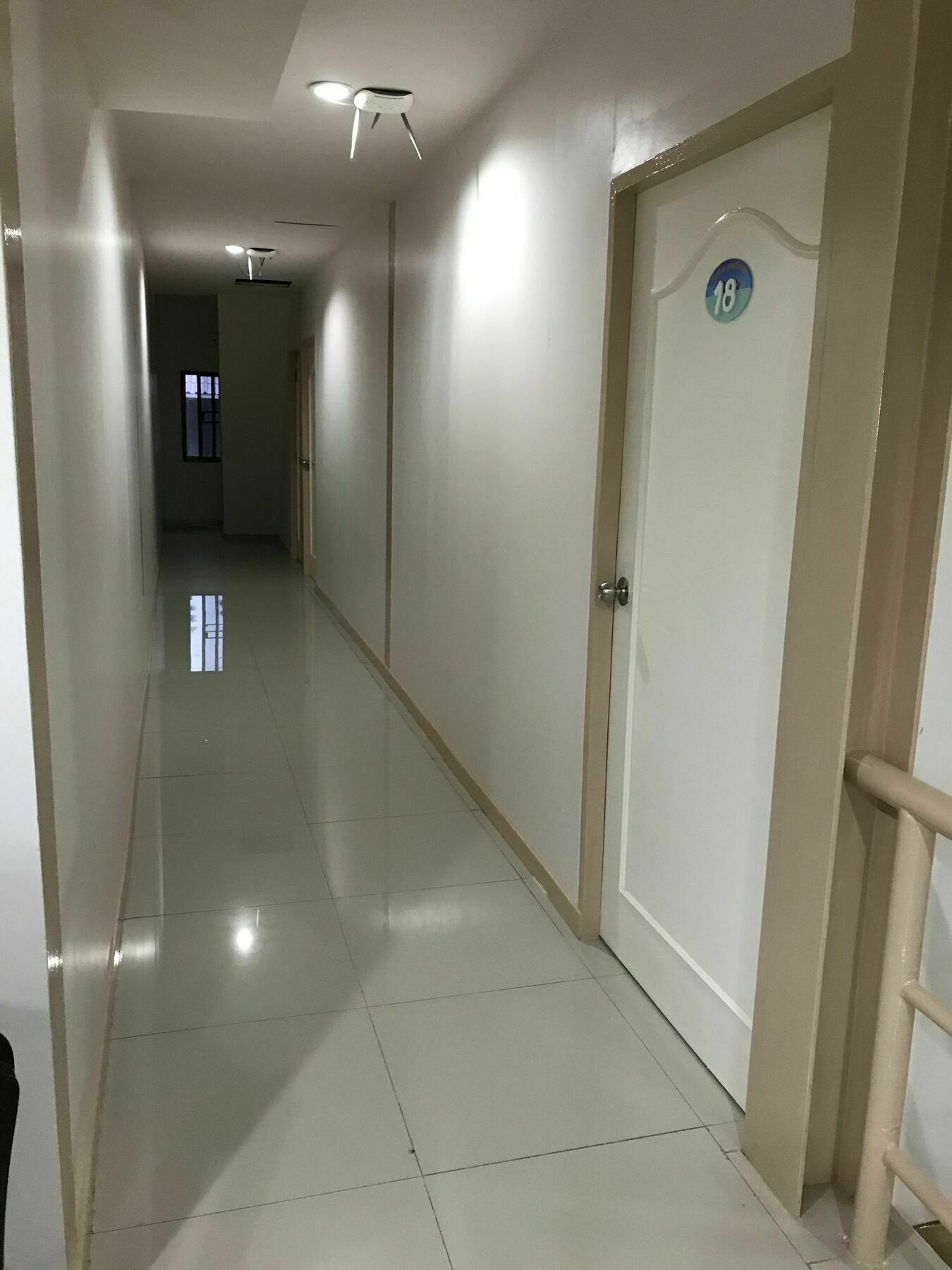 B Place Guesthouse Phi Phi Don Exterior photo